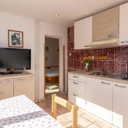 Apartment House Jager