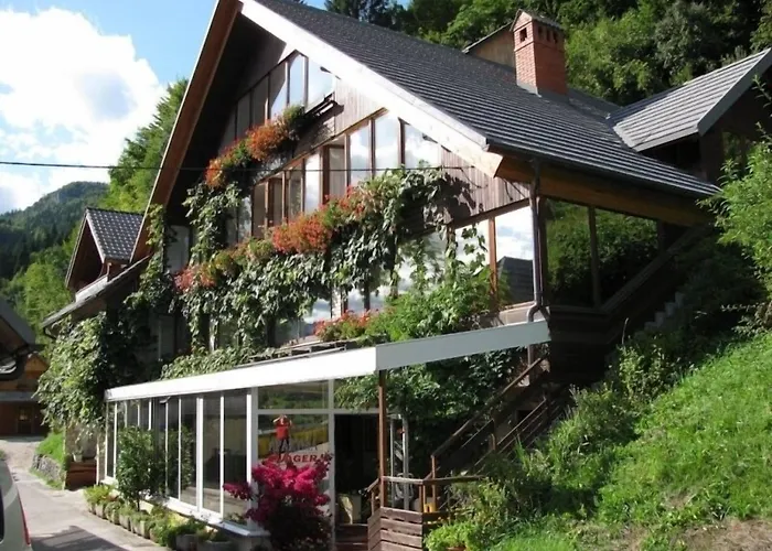 Apartament House Jager